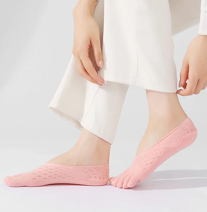 INS Simple Summer Women Toe Socks with Fingers Breathable Ultra-thin Transparent Sock Invisible Elastic Boat Socks Anti-slip