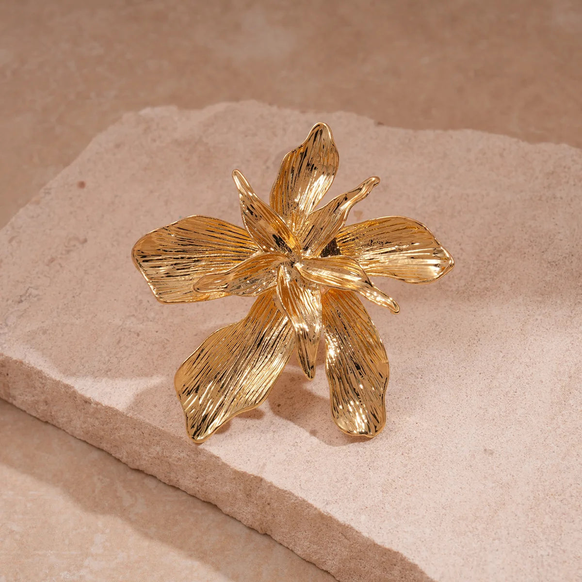 BlossomBomb Ring: Fun, impactful, and high-fashion