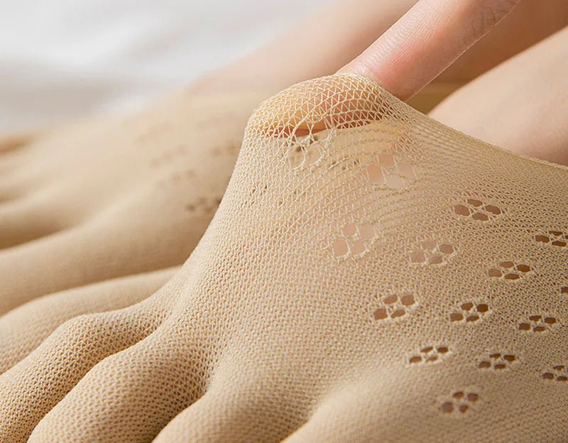 INS Simple Summer Women Toe Socks with Fingers Breathable Ultra-thin Transparent Sock Invisible Elastic Boat Socks Anti-slip